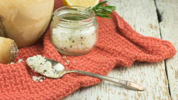 Image of ROSEMARY LEMON SEA SALT