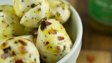 Image of AVOCADO OIL MARINATED MOZZARELLA