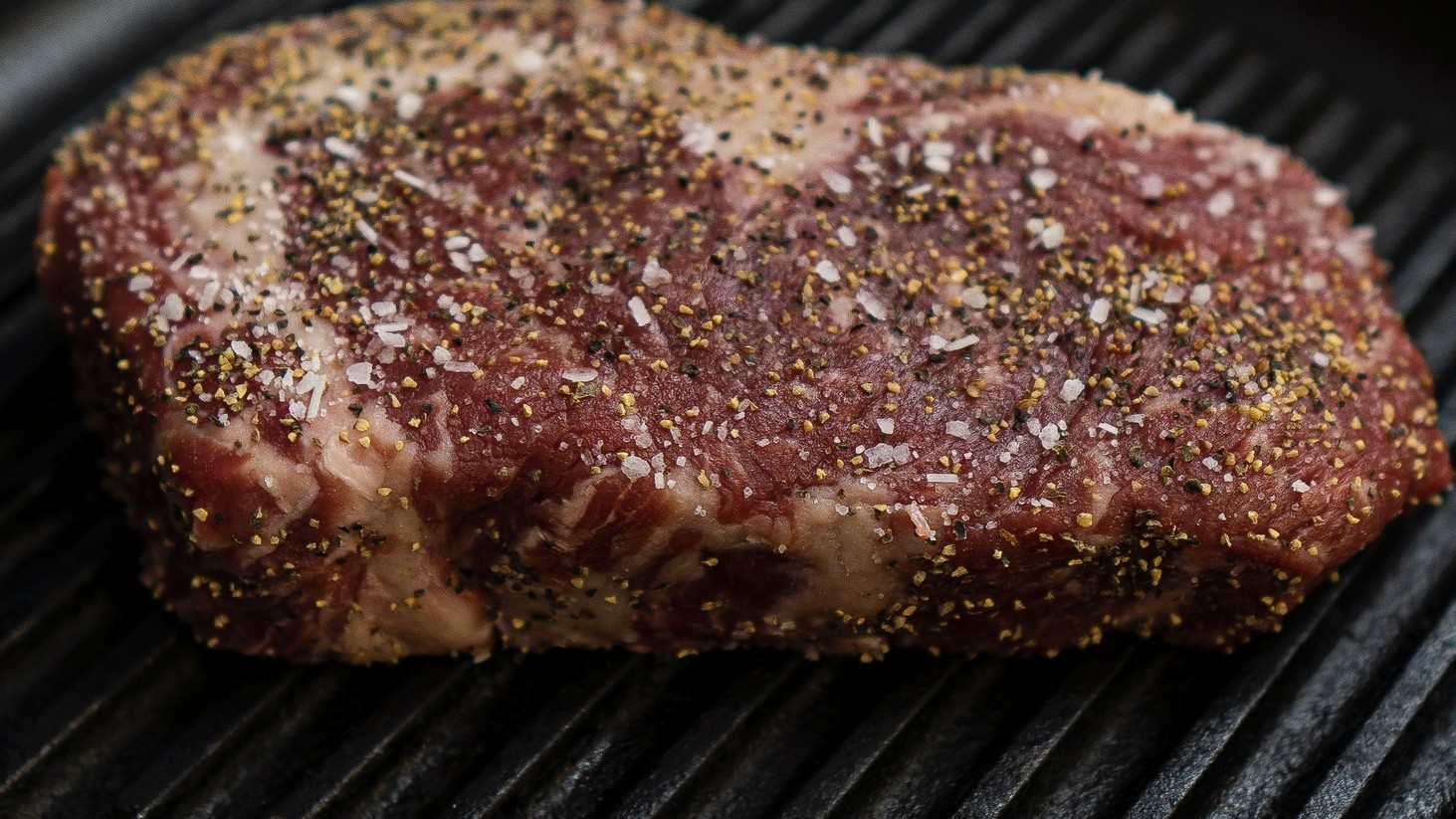 Image of Delicious Ribeye Steak Recipe: A Perfect Blend of Flavor and Tenderness