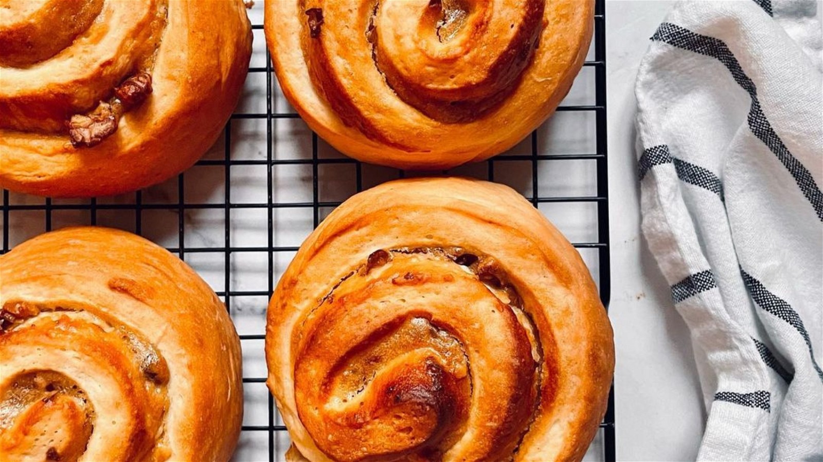 Image of Maple & Walnut Rolls