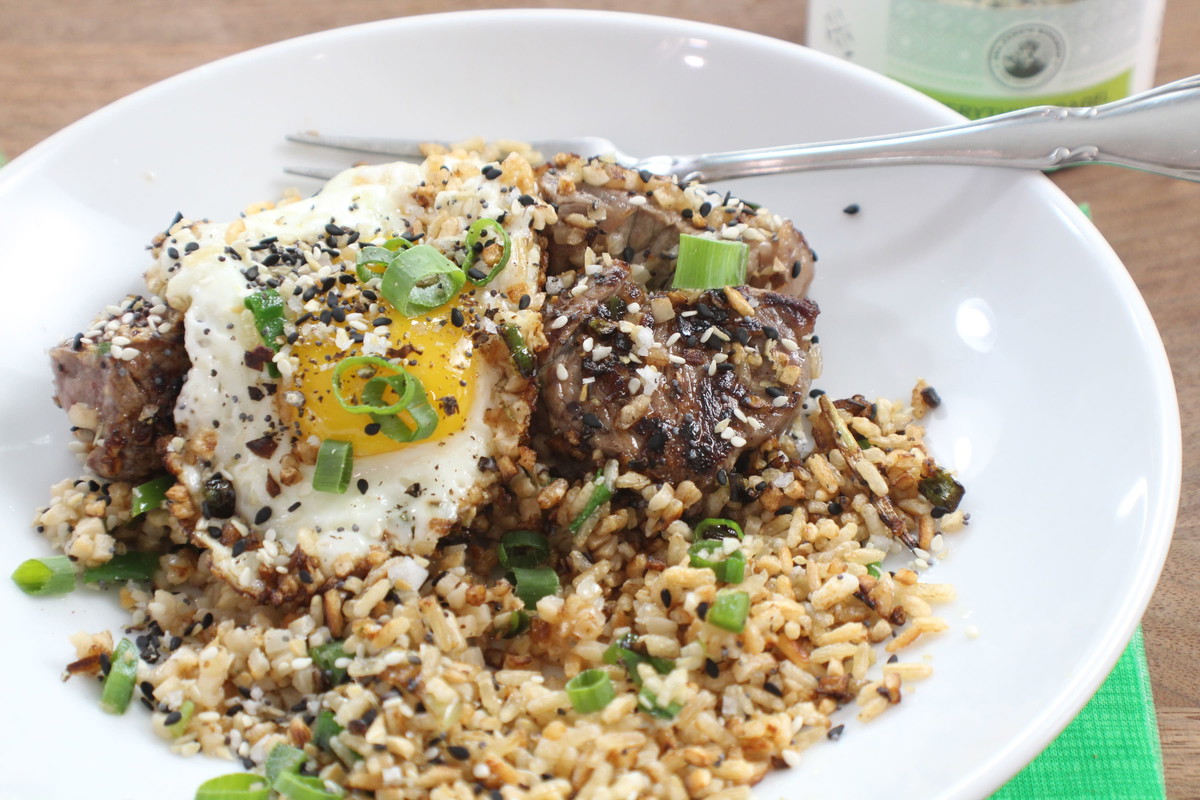 EVERYTHING BAGEL STEAK AND EGGS WITH CRISPY RICE
