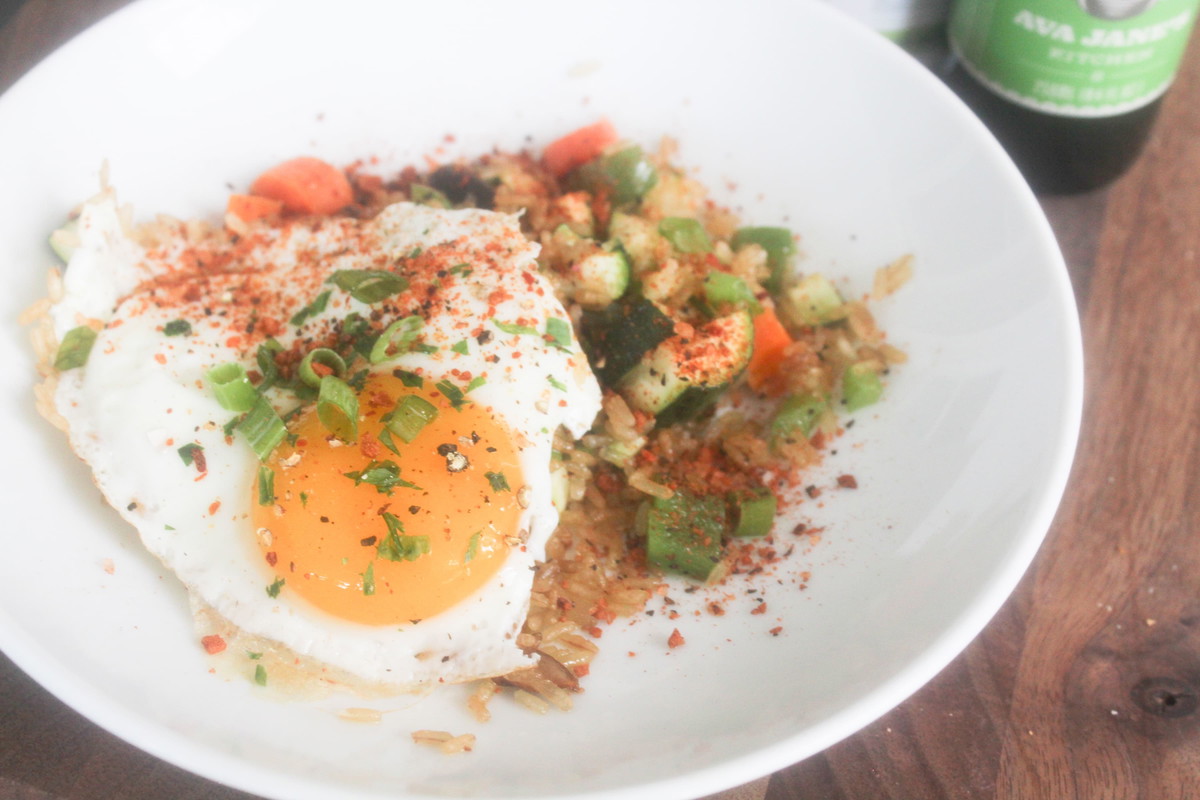 VEGETABLE FRIED RICE AND EGGS