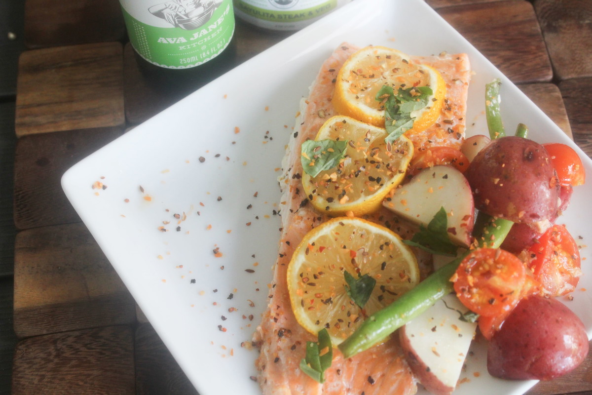 GRILLED SALMON FOIL PACKS