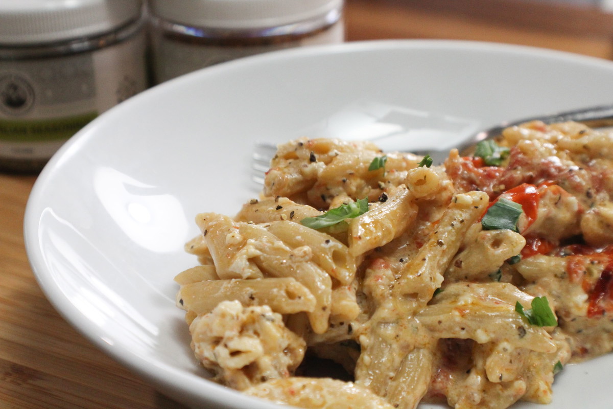 BAKED CHERRY TOMATO AND FETA PASTA