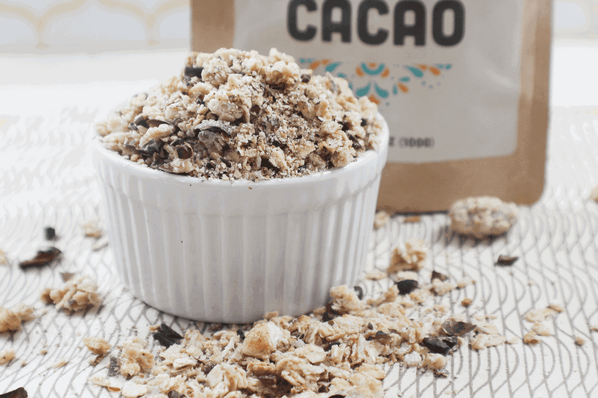 CARAMELIZED CACAO GRANOLA