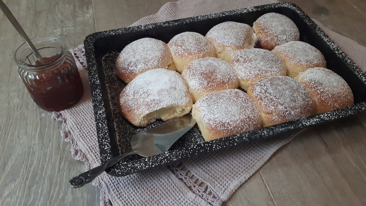 Figurschmeichelnde Ofenberliner