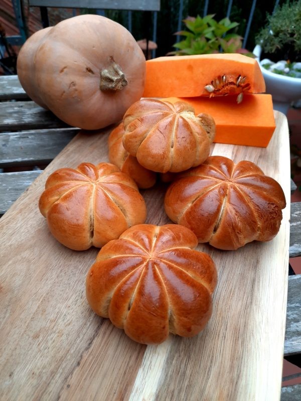 Image of Pumpkin Rolls