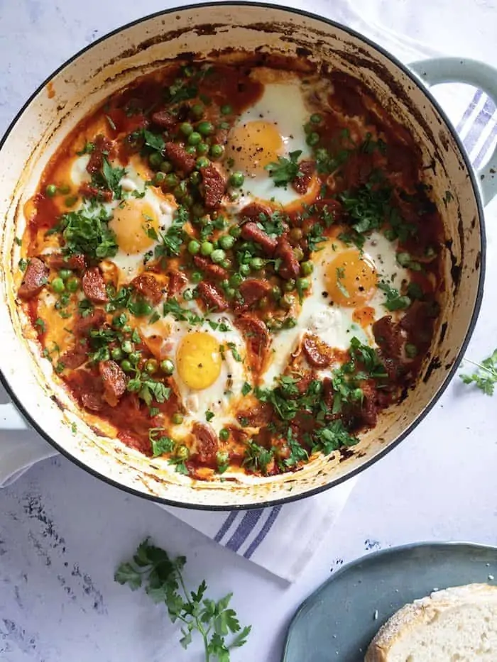 Baked eggs with chorizo