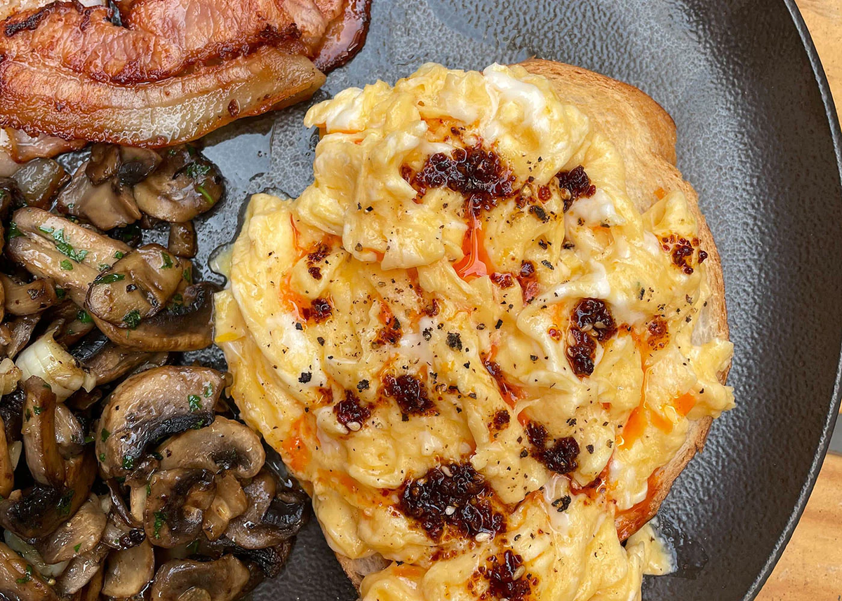 Chilli Scrambled Eggs