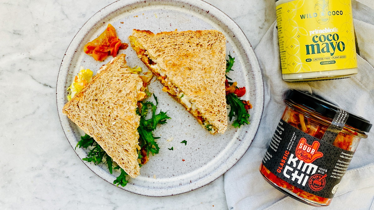 Simple Kimchi Sandwich