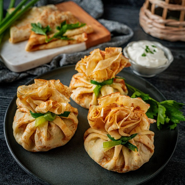Image of Chicken and Mushroom Crepes