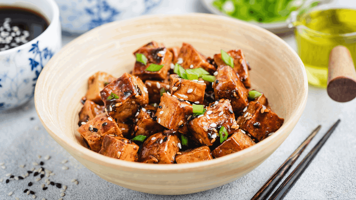 Crispy Air fryer Tofu with Teriyaki Sauce