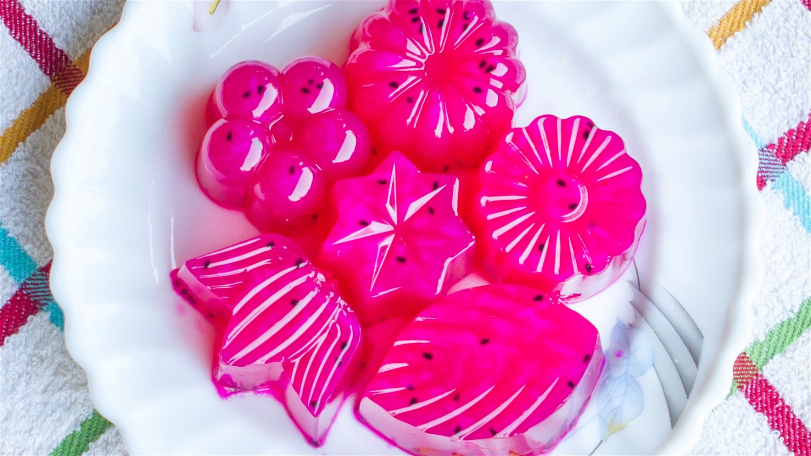 Image of COCONUT STRAWBERRY CANDY