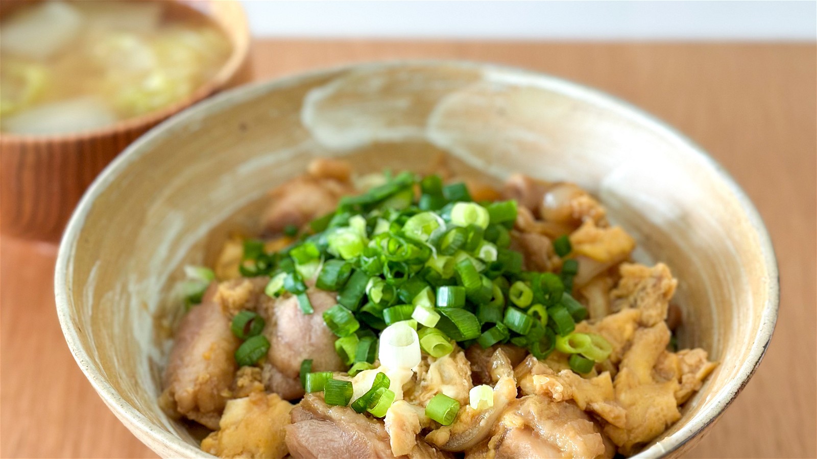 Image of Oyako Don (Chicken and Egg Rice Bowl) (親子丼)