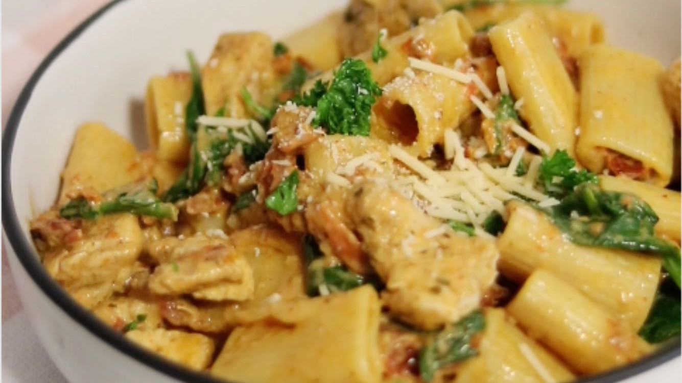 Image of Easy Weeknight Tuscan Chicken Pasta
