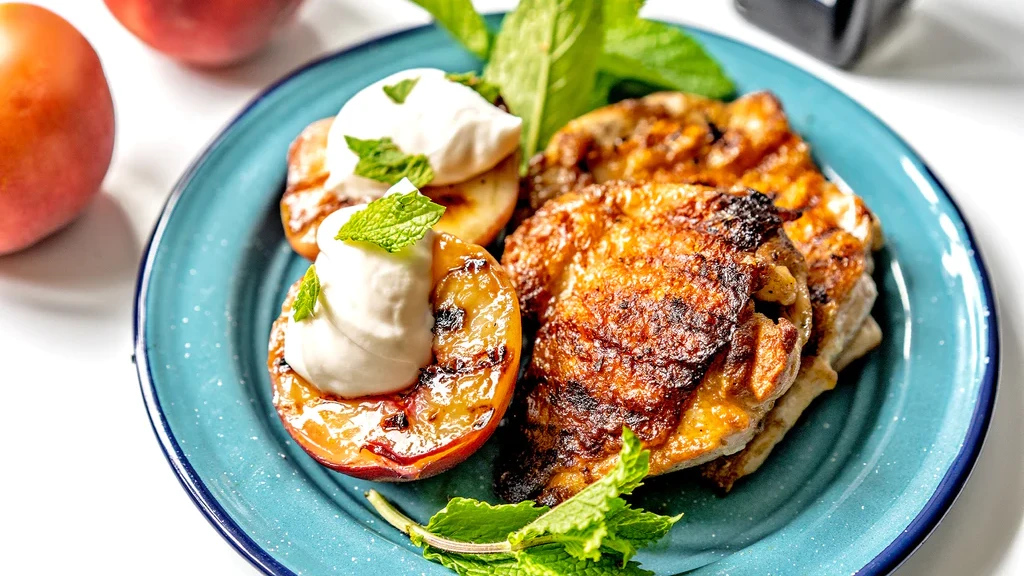 Image of Grilled Chicken Thighs with Peaches and Balsamic Vinegar