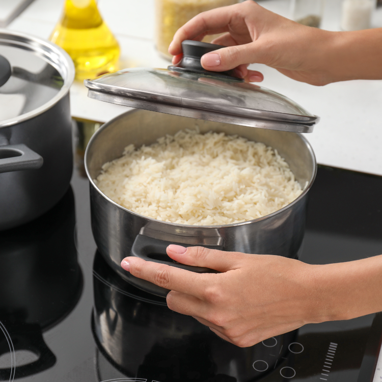 Image of Stir then add remaining water and reduce heat to simmer for 30 mins
