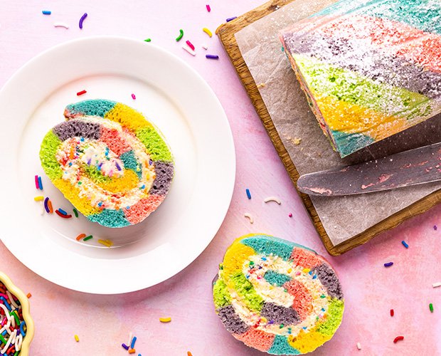 Rainbow cake deals roll