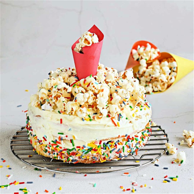 Image of Funfetti Popcorn Cake