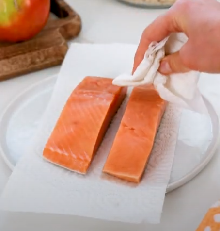 Image of Begin by patting your Alaskan King Salmon dry.   