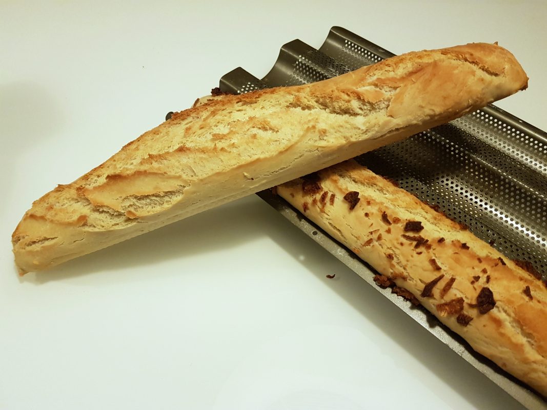 Knuspriges Dinkelbaguette