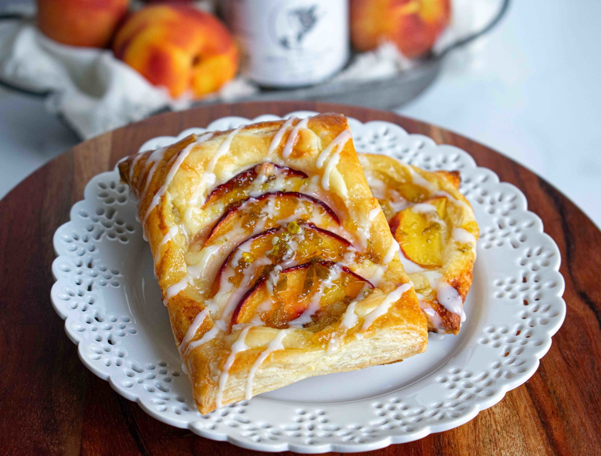 Gesus Palomino Jalapeño Peach Danishes