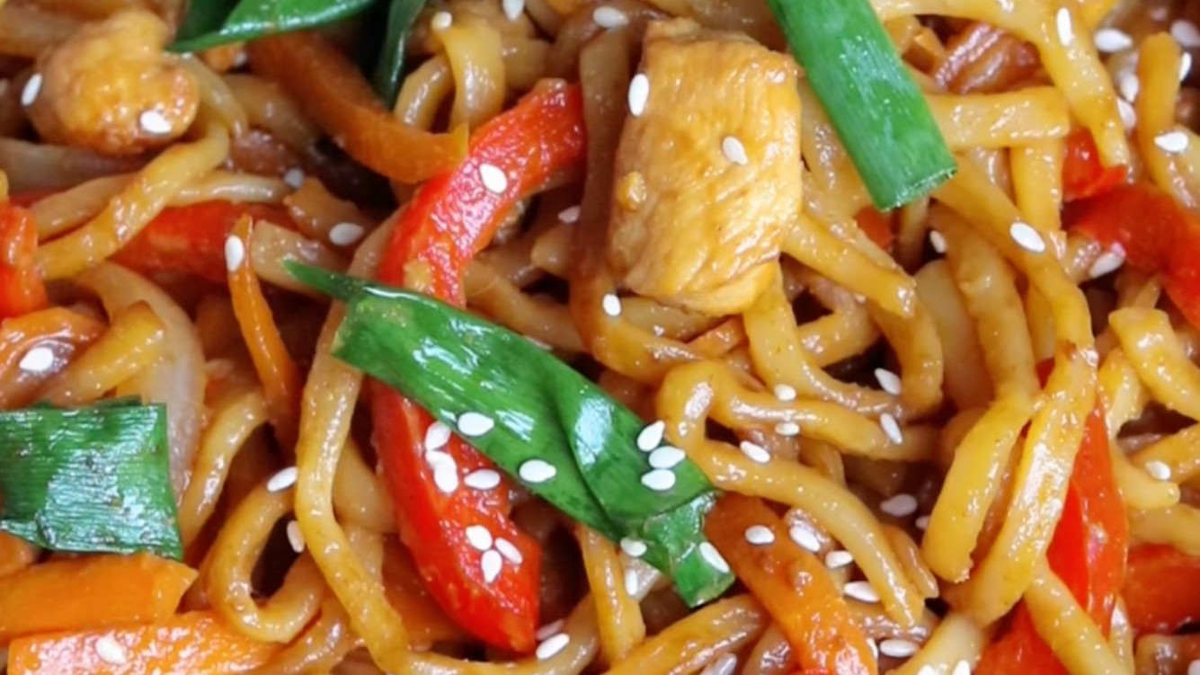 Image of Chicken Teriyaki Stir-Fry Noodles