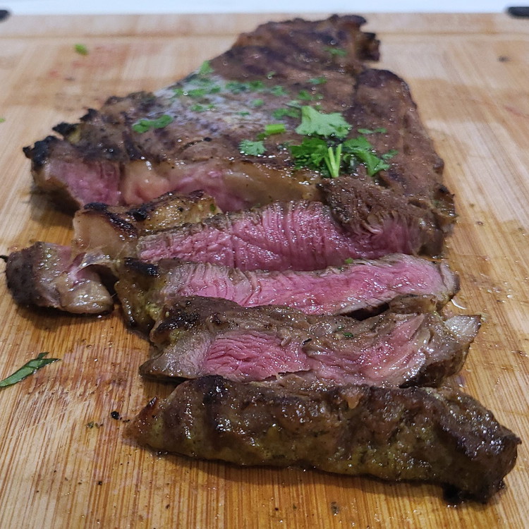 Image of Slice the rested steak into thin strips.