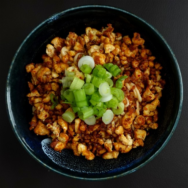 Image of Spicy Chili Ramen with Crumble Tofu