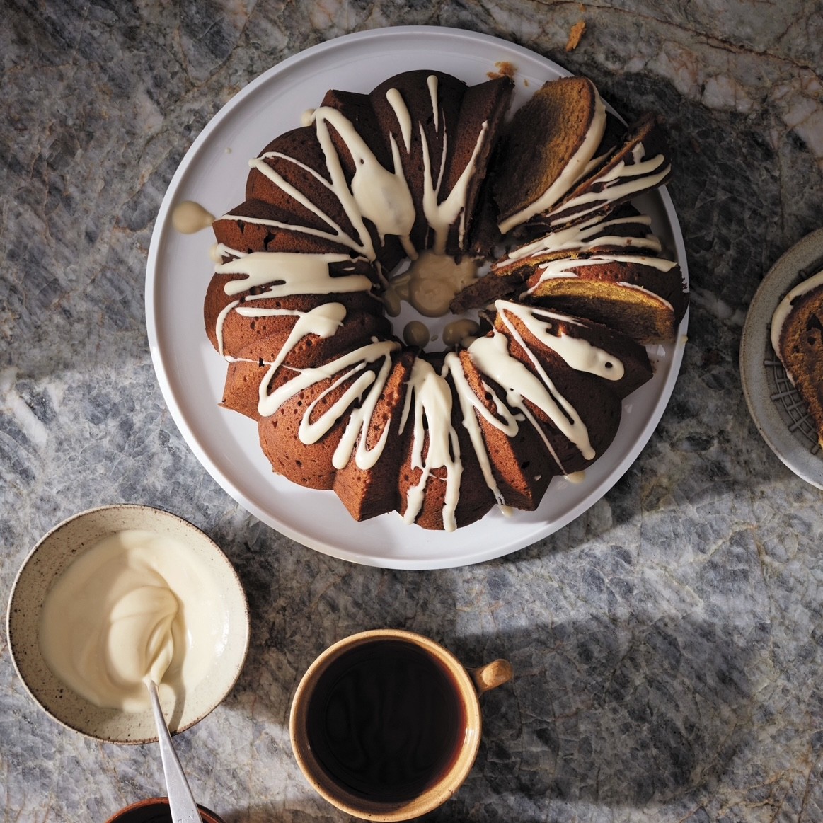Making a Bundt Pan - MY FAVORITE POTTERY GIFT TO GIVE!! FREE RECIPE!! 
