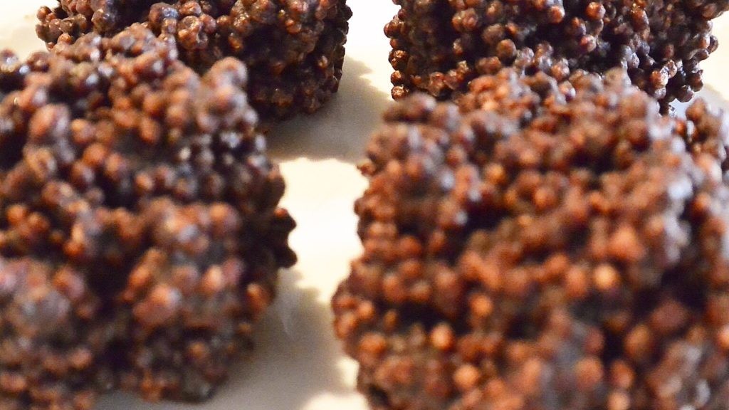 Image of 4-Ingredient Chocolate Popped Quinoa Snacks