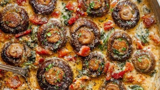 Image of Creamy Garlic Mushrooms with Bacon Spinach Recipe