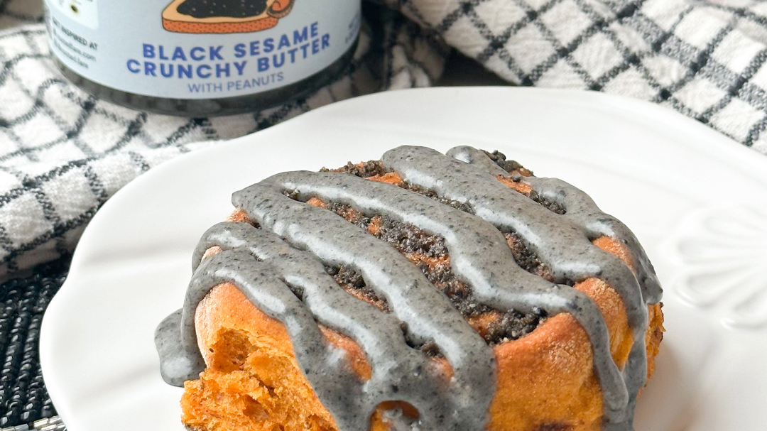 Image of Pumpkin Black Sesame Cinnamon Rolls
