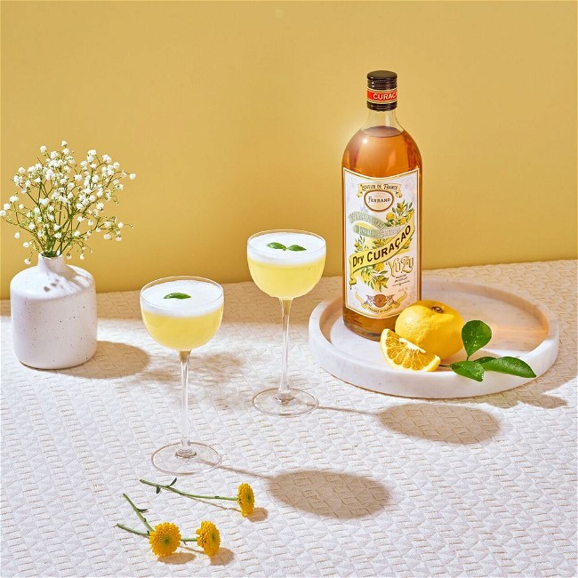 Image of Yuzu Meringue Sour