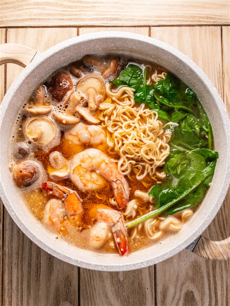 Shrimp Ramen Noodles – Sizzlefish