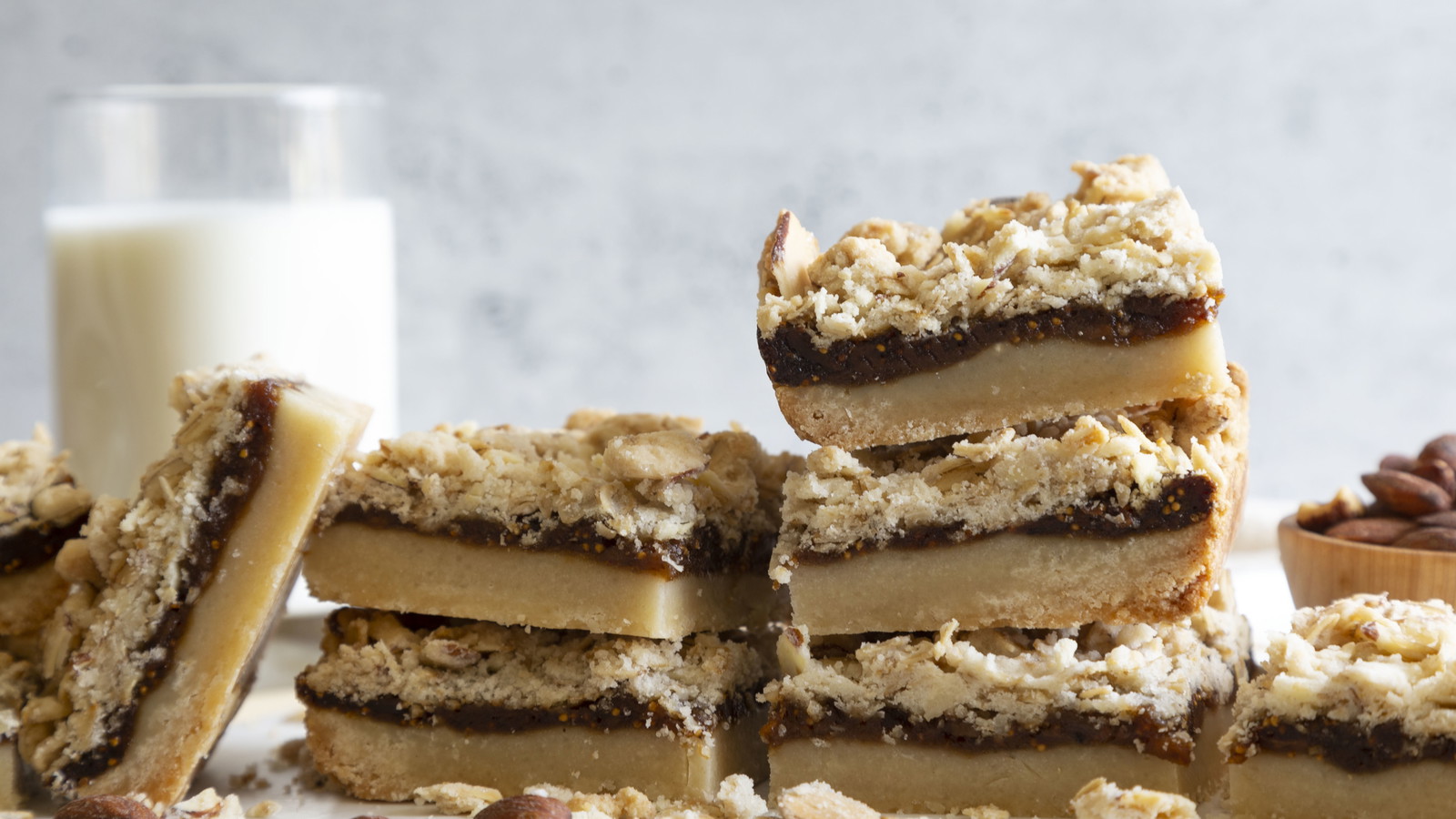 Image of Fig Almond Bars