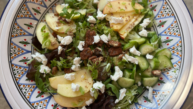 Image of Apple Pecan Salad 