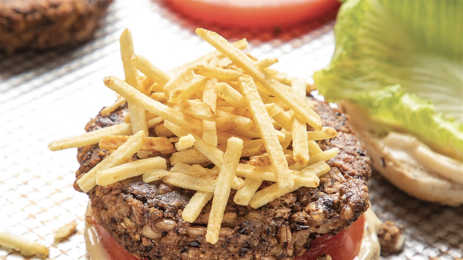How to Build a Damn Fine Veggie Burger-image