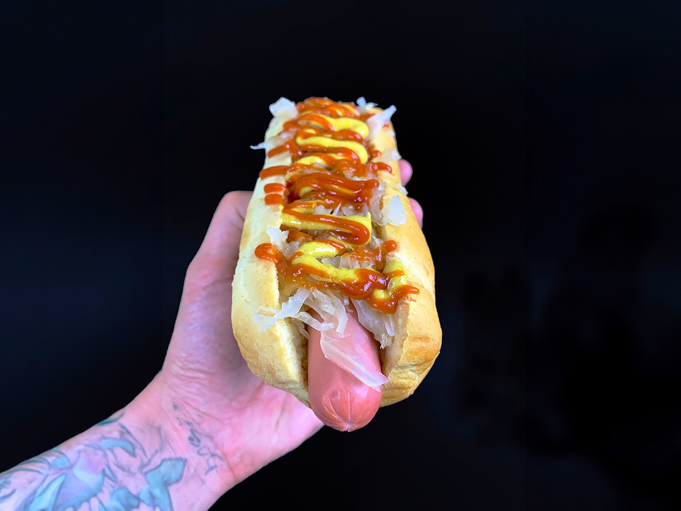 Hot dog tedesco: la ricetta con würstel e crauti – 🍔 Mr. Dobelina Buns