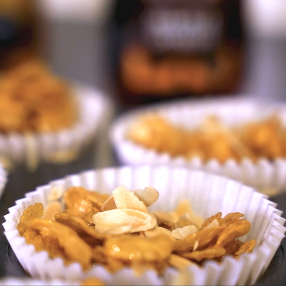 Honey & Maple Cornflake Cakes