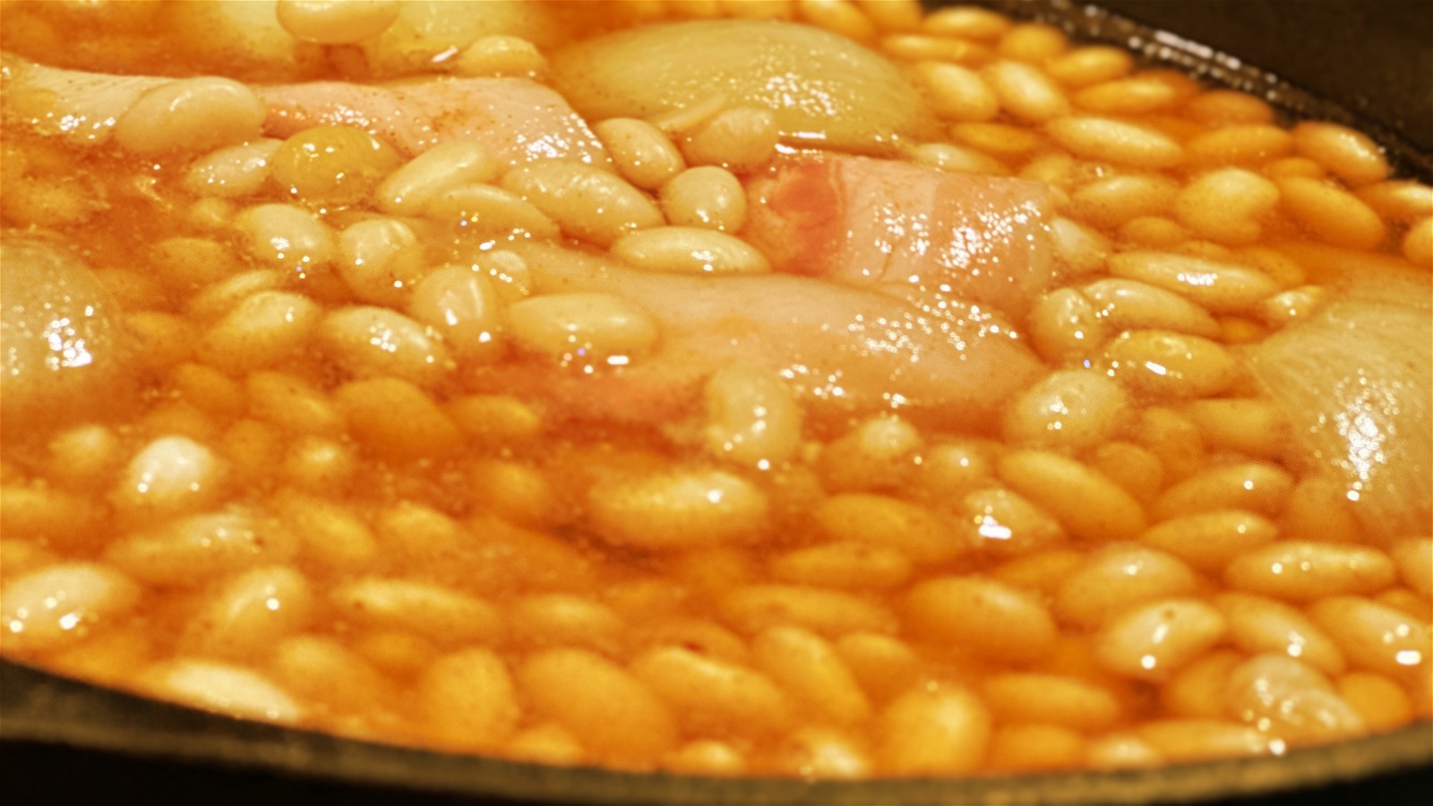 Image of Nana's New England Maple Baked Beans