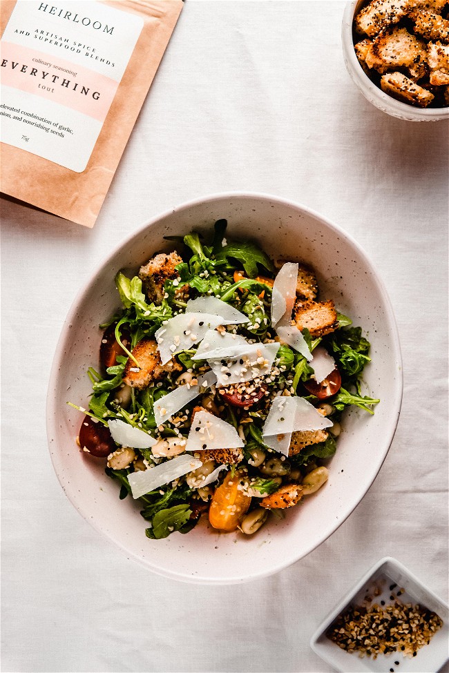 Image of Arugula & White Bean Salad with Everything Bagel Croutons