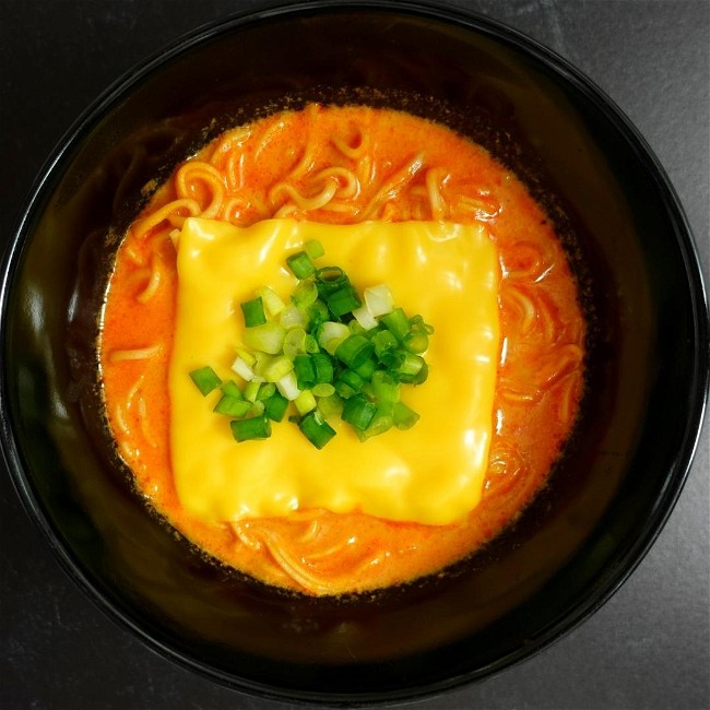 Image of Spicy Cheese Ramen