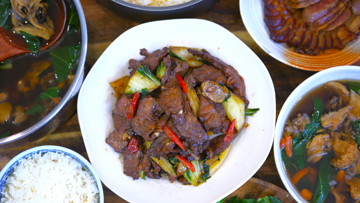 How to Make a Casual Chinese Dinner (3 Recipes Included)