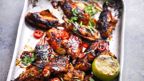 Image of Spicy chipotle chicken wings