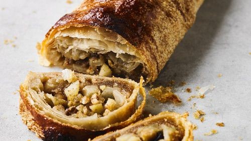 Image of Apple and pear strudel