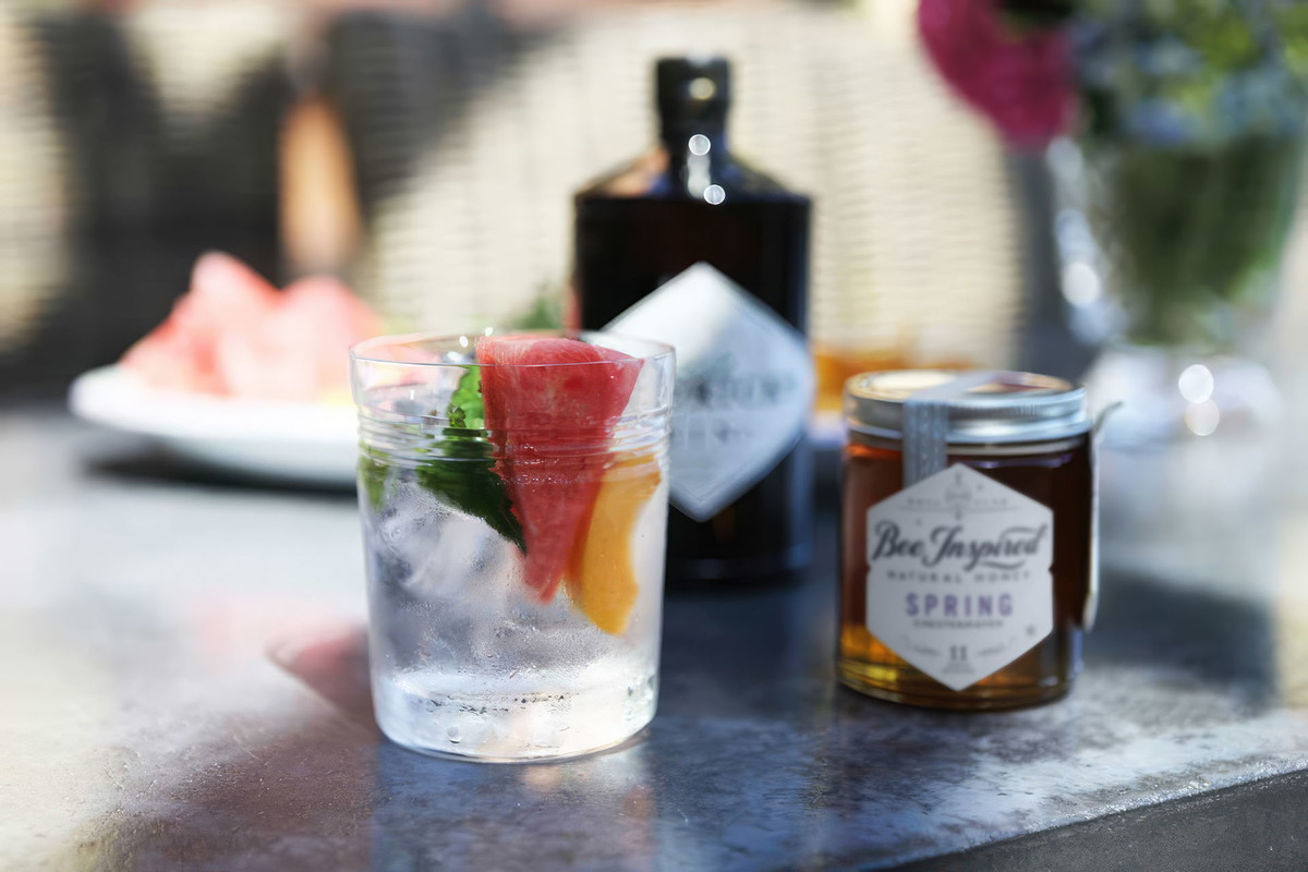 Bee Collins Cocktail