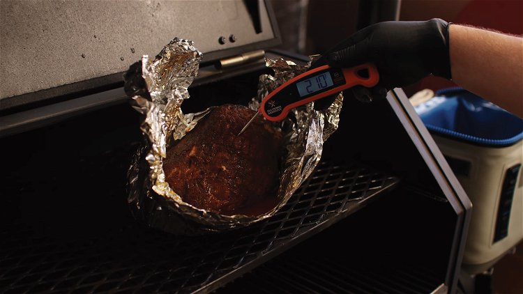 Image of Increase the grill temperature to 300ºF and continue cooking the...