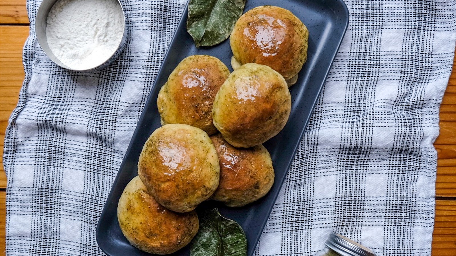 Image of Vegan Caribbean Bay Leaf Rolls