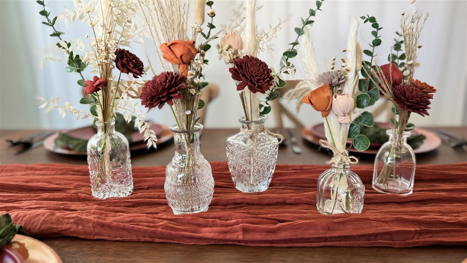 Bud Vase Floral Centerpiece